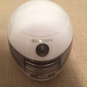 Spa room mini oil diffuser. Used a few times